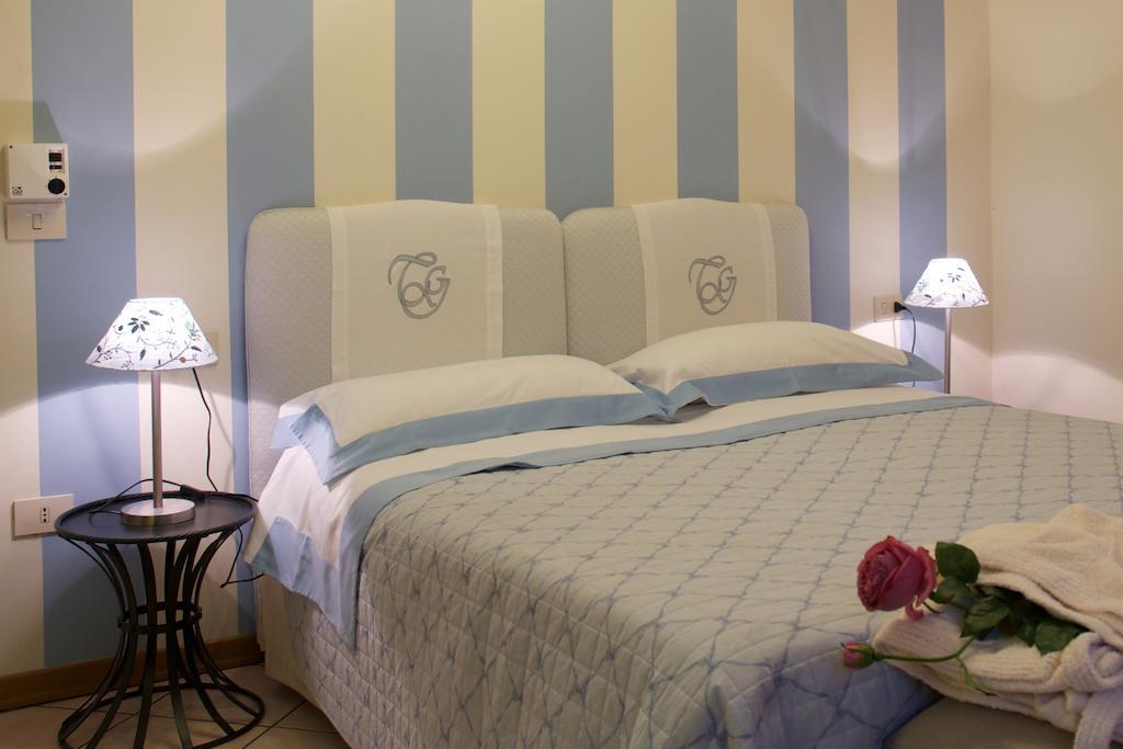 Bed and Breakfast Terrazza Ginori Сесто-Фьорентино Номер фото